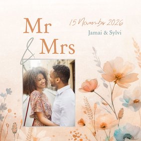 Uitnodiging bruiloft met eigen foto en aquarel wilde bloemen