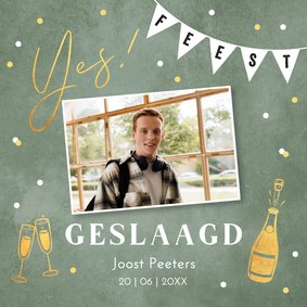Uitnodiging geslaagd groen foto slinger confetti goudlook