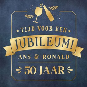 Uitnodiging huwelijksjubileum goudfolie met bier en wijn