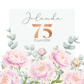 Uitnodiging roze pioenrozen met eucalyptus