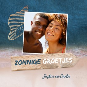 Vakantiekaart strand zee goud foto hout