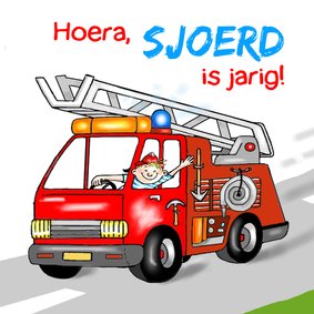 Verjaardag-brandweer jongetje