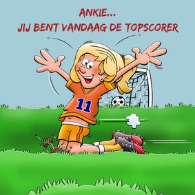 Verjaardagskaart voor voetballend meisje rond de 10 jaar