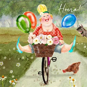 Verjaardagskaart vrolijk fietsende dame bloemen en ballonnen