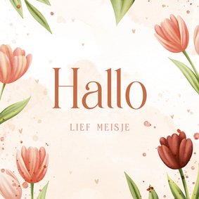 Vrolijk felicitatiekaartje met tulpen hartjes en waterverf