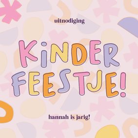 Vrolijke uitnodiging kinderfeestje met speelse letters 