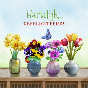 Vrolijke verjaardagskaart 4 vaasjes zomerbloemen