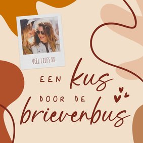 Wenskaart - kus door de brievenbus