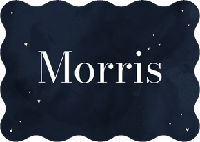 Golvend geboortekaartje met blauwe waterverf en hartjes