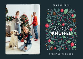 Kerstkaart persoonlijk papieren kerstknuffel kerstballen