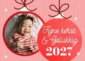 Kerstkaartje funky kleurtjes twee kerstballen en foto
