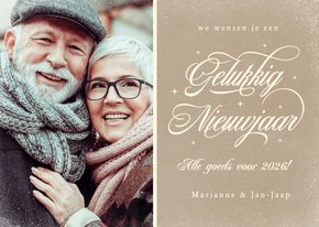 Klassieke nieuwjaarskaart sierlijke tekst met eigen foto