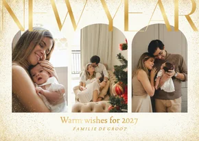 Lichte nieuwjaarskaart met fotos en goudlook glitters