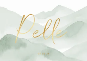 Lief geboortekaartje natuur groene bergen met goud