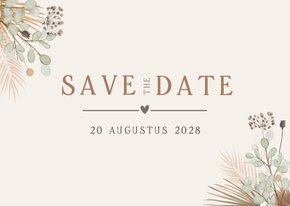 Natuurlijke Save the Date kaart met droogbloemen