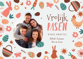 Paaskaart vrolijk pasen paashaas kip eieren lente foto