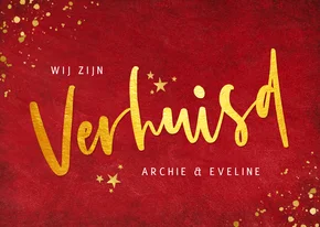 Rode kerst verhuiskaart met goudlook tekst verhuisd