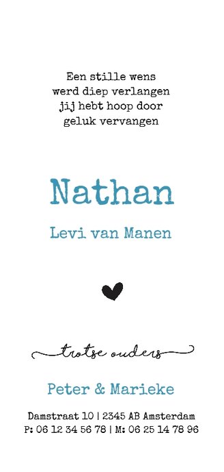 Geboortekaart met zwarte hartjesregen en blauwe letters Achterkant