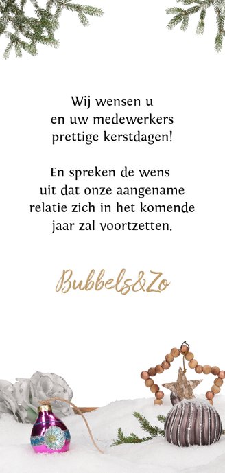 Kerstkaart champagnefles in sneeuw Achterkant