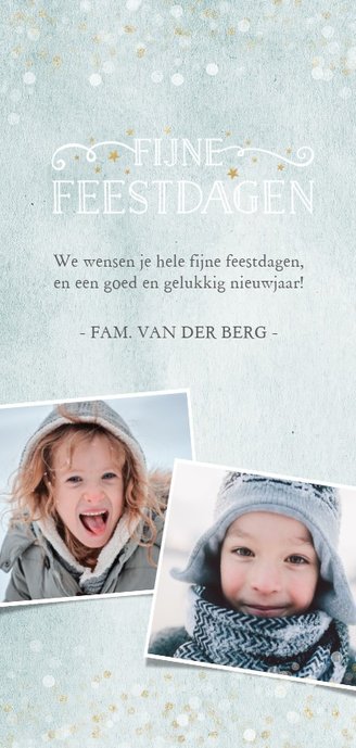 Langwerpige kerstkaart met grote foto en goudlook confetti Achterkant