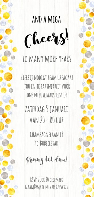 Zakelijke champagne bubbels op hout Achterkant