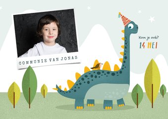 Communie dino feest vrolijk fotokaart brachiosaurus