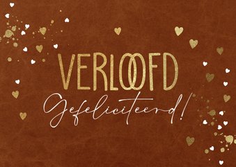 Felicitatiekaart verloofd hartjesconfetti in goud