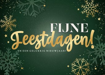 Groene kerstkaart sneeuwvlokken sterren Fijne Feestdagen 