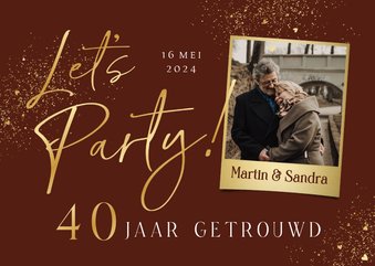 Jubileumfeest uitnodiging goud let's party 40 foto hartjes