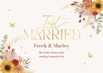 Just married trouwkaart botanisch bloemen vlinder romantisch