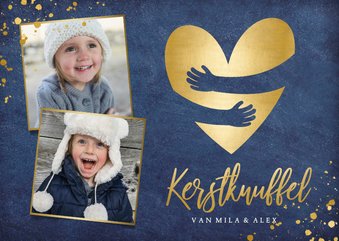 Kerstkaart kerstknuffel met gouden hart en 2 eigen foto's