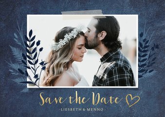 Stijlvolle  botanische Save the Date kaart met eigen foto