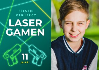 Stoere fotokaart uitnodiging kinderfeestje laser gamen
