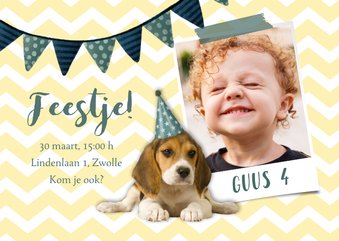 Uitnodiging kinderfeestje hondje met feesthoed