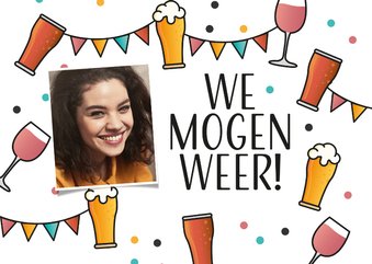 Uitnodiging verjaardag we mogen weer bier wijn cola confetti