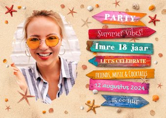 Uitnodigingskaart verjaardag summer beach party wegwijzers