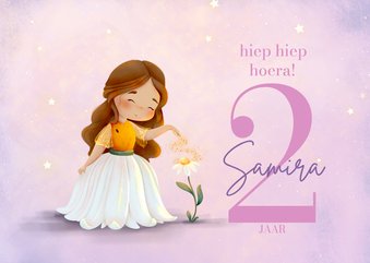 Verjaardagskaart met bloemenprinses