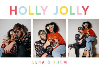 Vrolijke kerstkaart met regenboog typografie holly jolly 