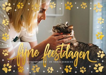 Zakelijke kerstkaart met goudlook dierenpootjes en foto