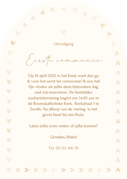 Boogvormig communiekaartje met duif en kader van hartjes Achterkant