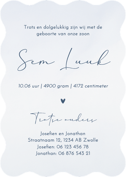 Golvend minimalistisch geboortekaartje blauw waterverf hart Achterkant