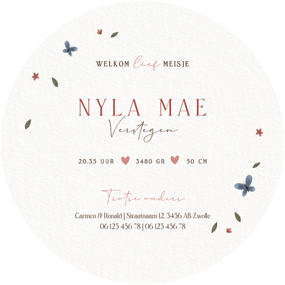 Lief geboortekaartje konijntje plantjes vlinder en hartjes Achterkant