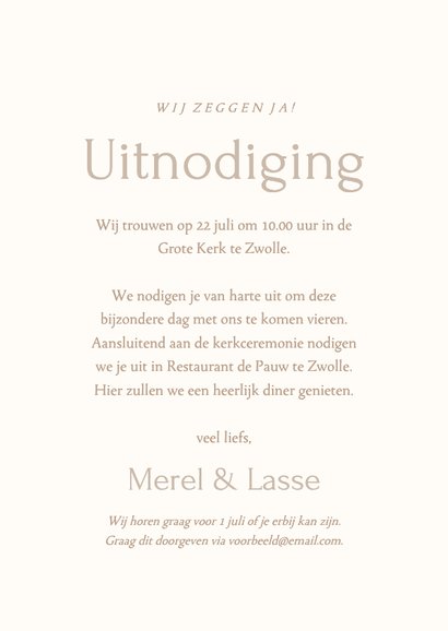 Beige klassieke trouwkaart met subtiel takje 3