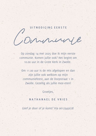 Communie uitnodiging met illustratie van kerkje en duifje 3