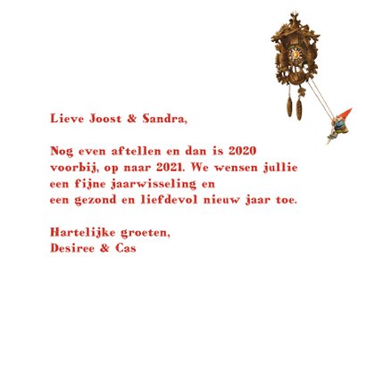 De kabouter luidt het nieuwe jaar in aan de koekoeksklok 3