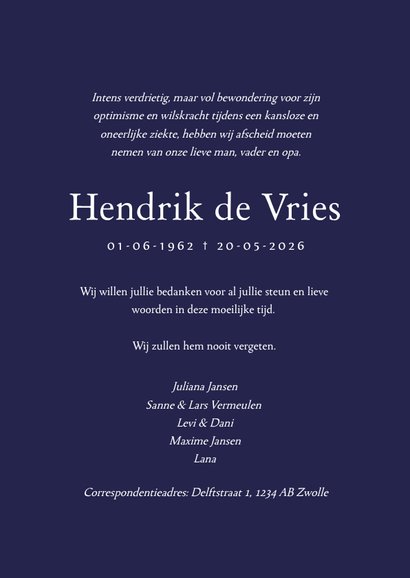 Donkerblauw bidprentje met een subtiel kruisje 3