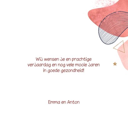 Een sprankelijke verjaardagskaart met geovormen vrouw 3