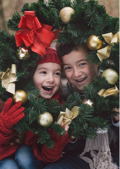 Eenvoudige moderne kerstkaart met grote foto en tekst 2