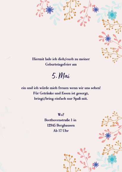 Einladungskarte Geburtstag mit illustrierten Blumen & Kerzen 3