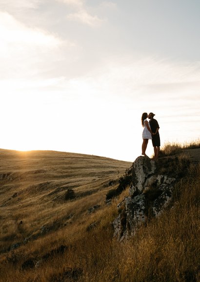Einladungskarte zur Hochzeit Goldakzente Fotos A6 2